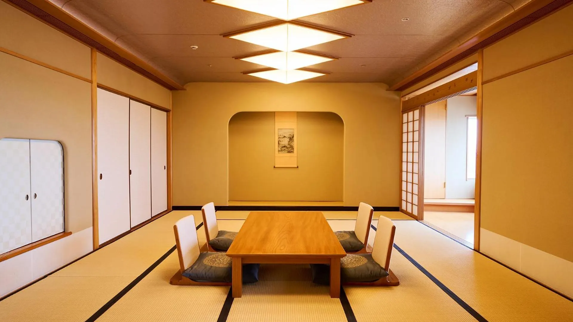 ****  Tobu Hotel Levant Tokyo Japan