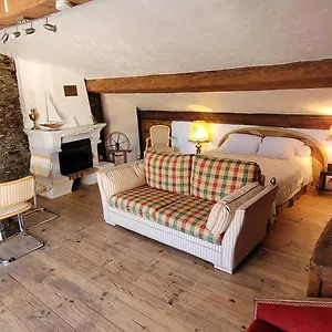 Résidence Hôtelière La Sarrazine Maison d'hôtes La Garde-Freinet